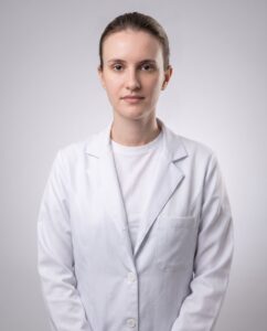 Dra. Mariana Oliveira