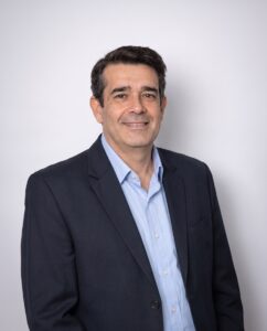 Dr. Omar Sandro