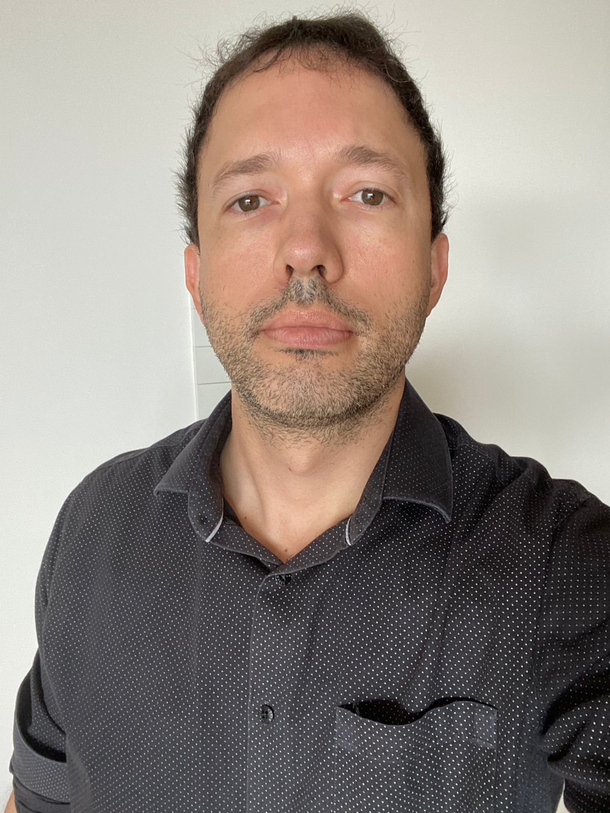 Dr. Lucio Fabio Gama Buzolin