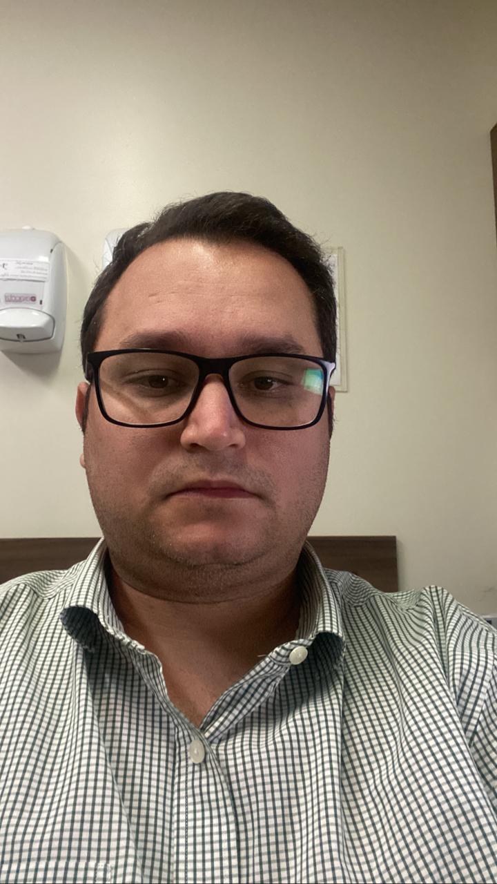 Dr. Thiago Machado Luiz